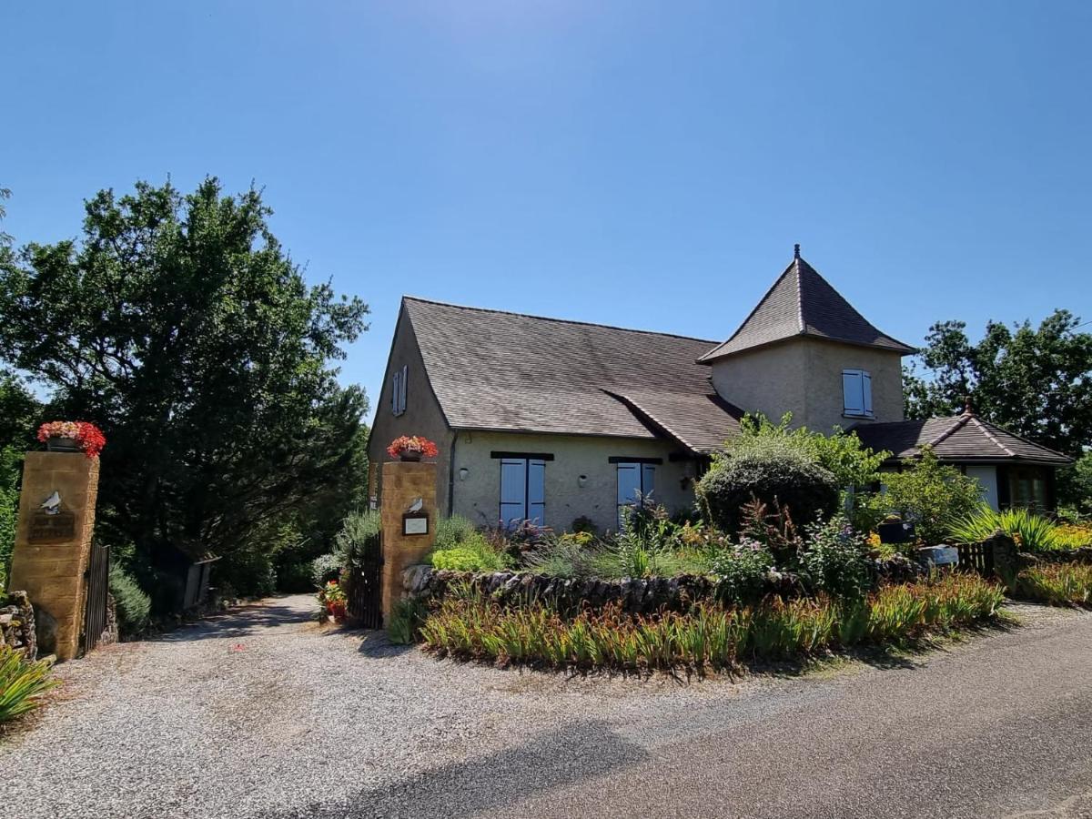 Bed and Breakfast Aux Deux Colombes Padirac Exterior foto